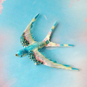 NWT  Bill skinner blue swallow brooch